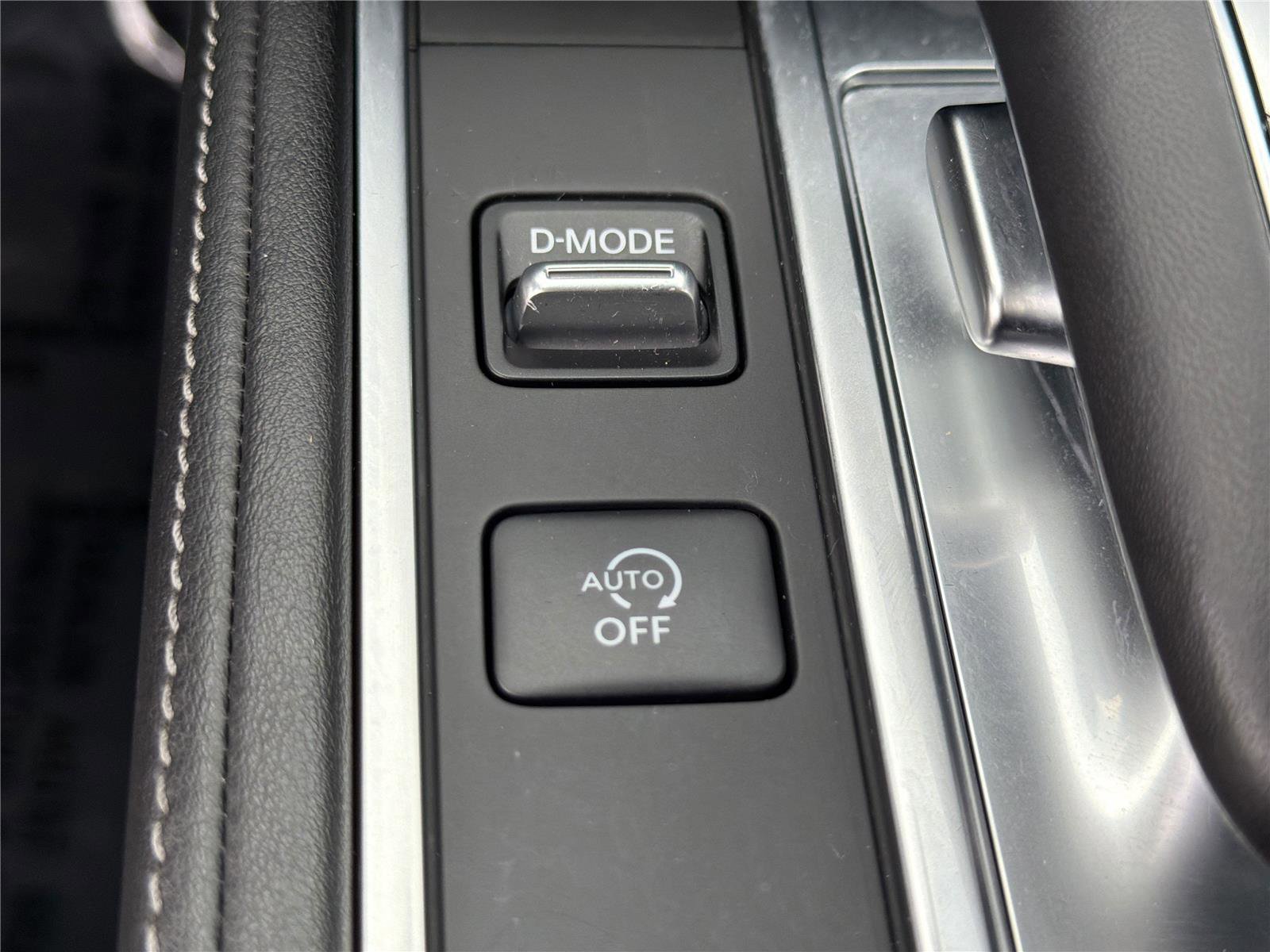 Used 2024 INFINITI QX60 Pure FWD image 11