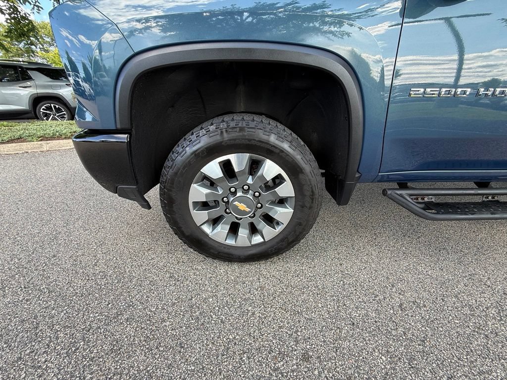 Used 2025 Chevrolet Silverado 2500 Custom w/ Custom Convenience Package AWD/4WD image 34