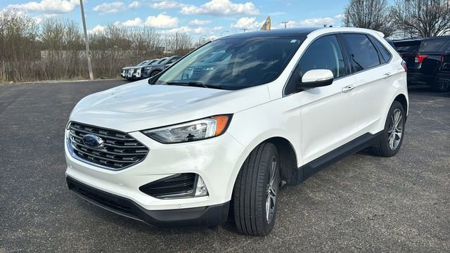 Certified 2022 Ford Edge Titanium w/ Class II Trailer Tow Package AWD/4WD image 7