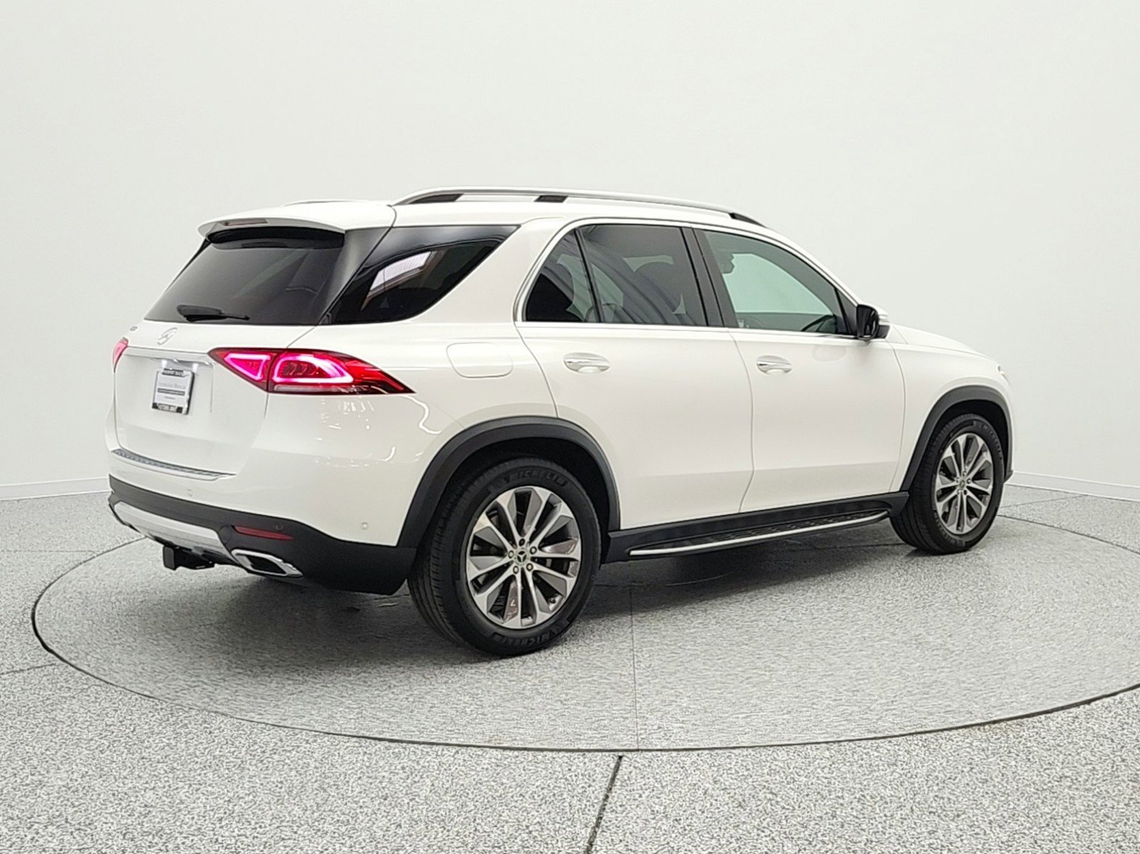 Used 2022 Mercedes-Benz GLE 350 image 5