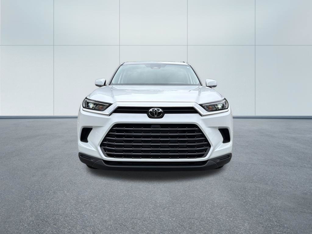 Used 2026 Toyota Grand Highlander AWD image 3
