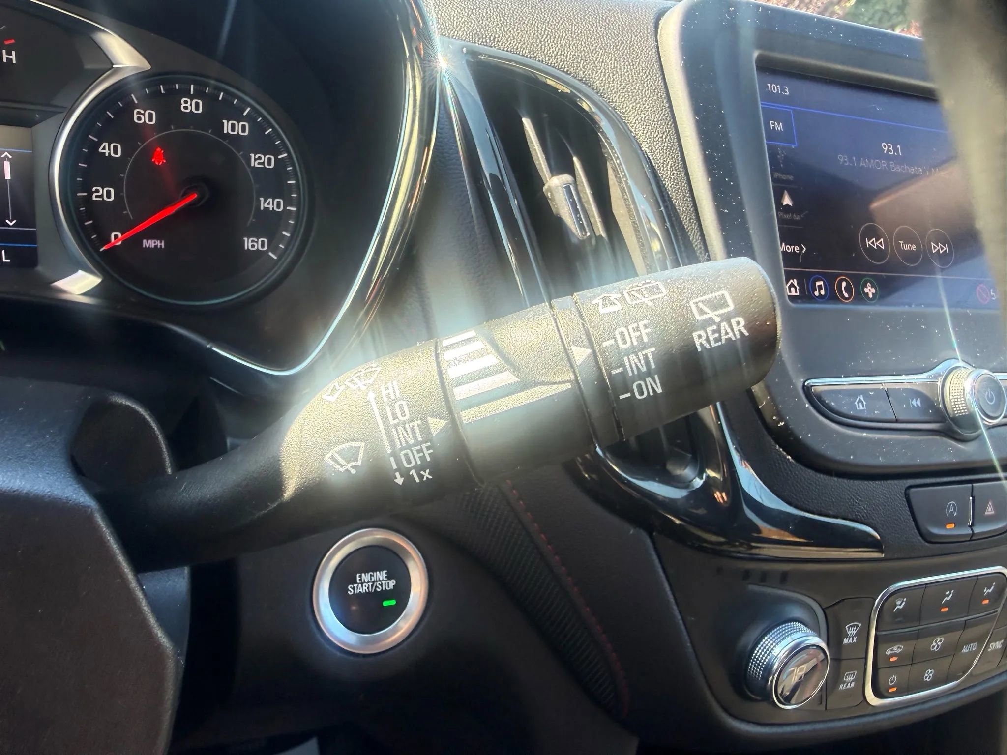 Used 2023 Chevrolet Equinox RS image 22