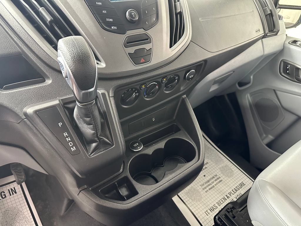 Used 2016 Ford Transit 350 XL RWD image 27