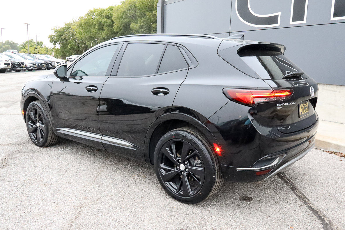 Used 2021 Buick Envision Essence w/ Technology Package I image 6