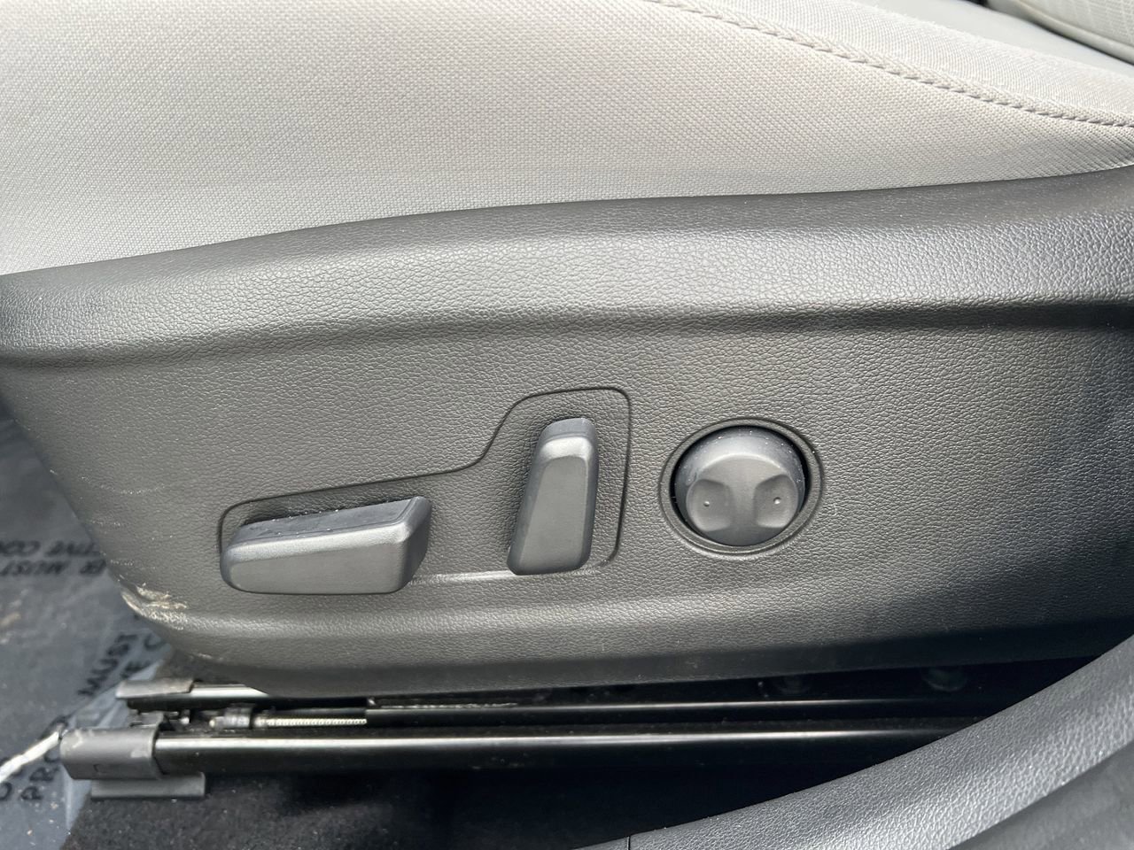 Used 2023 Hyundai Kona SEL image 19