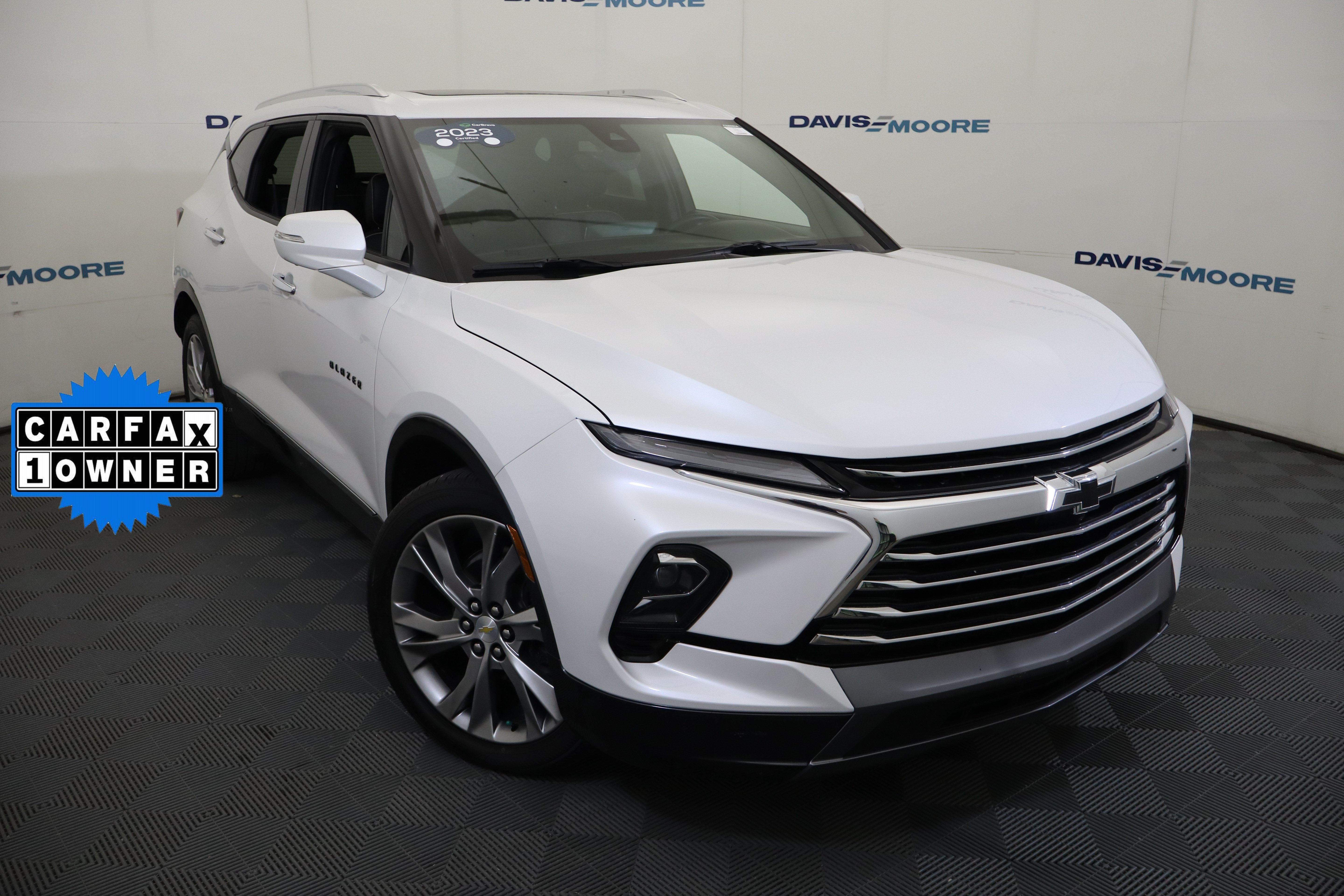 Certified 2023 Chevrolet Blazer Premier w/ Driver Confidence II Package AWD/4WD image 2