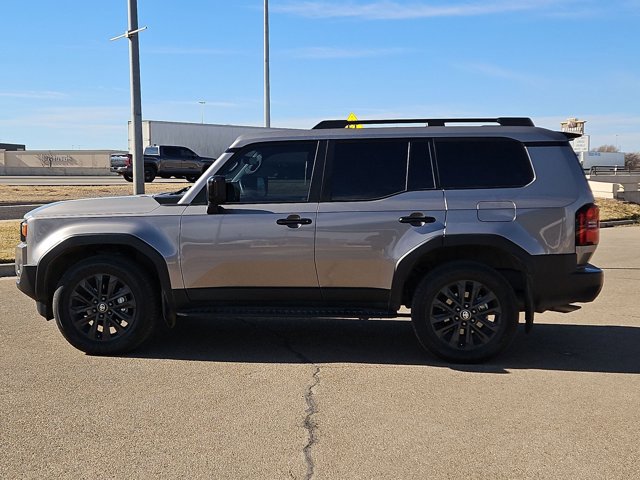 Used 2024 Toyota Land Cruiser image 9