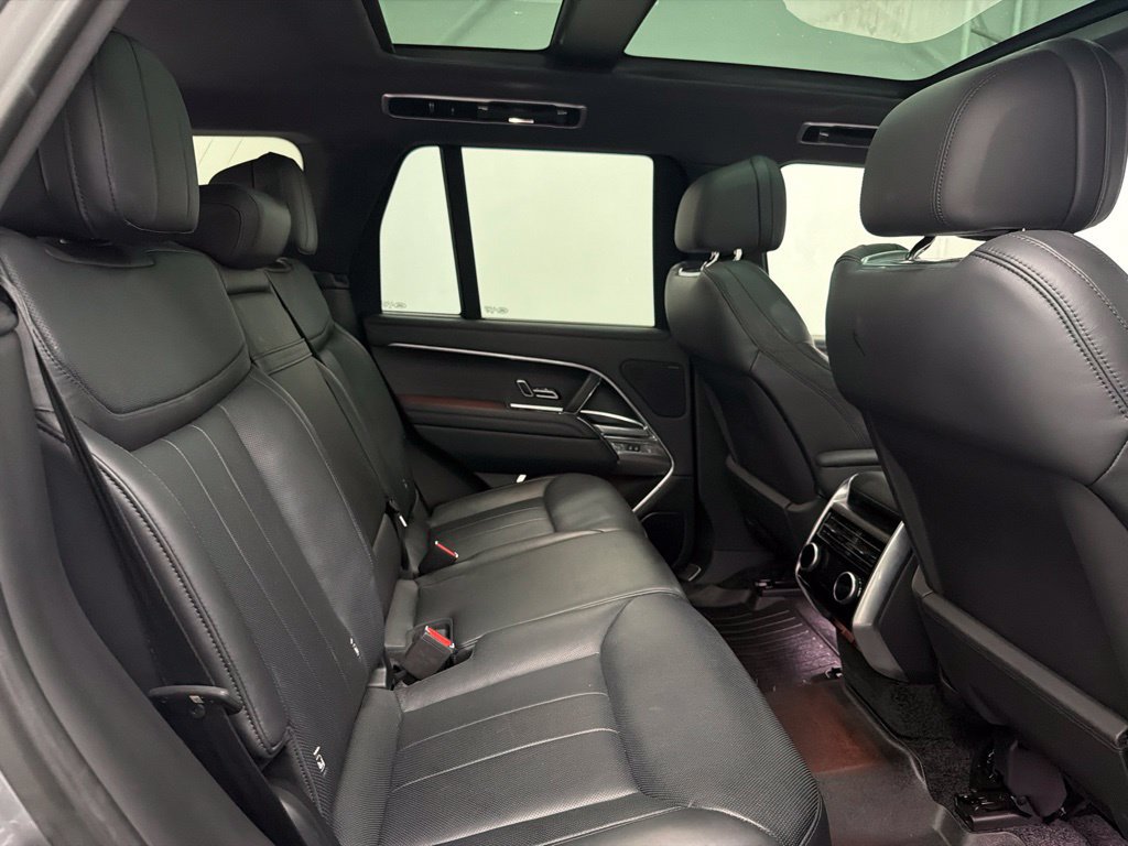 Used 2023 Land Rover Range Rover SE AWD/4WD image 26