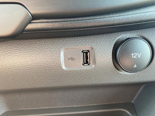 New 2026 Ford Transit 250 Low Roof RWD image 21