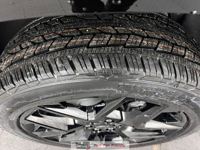 New 2026 Chevrolet Traverse RS w/ LPO, Floor Liner Package image 21