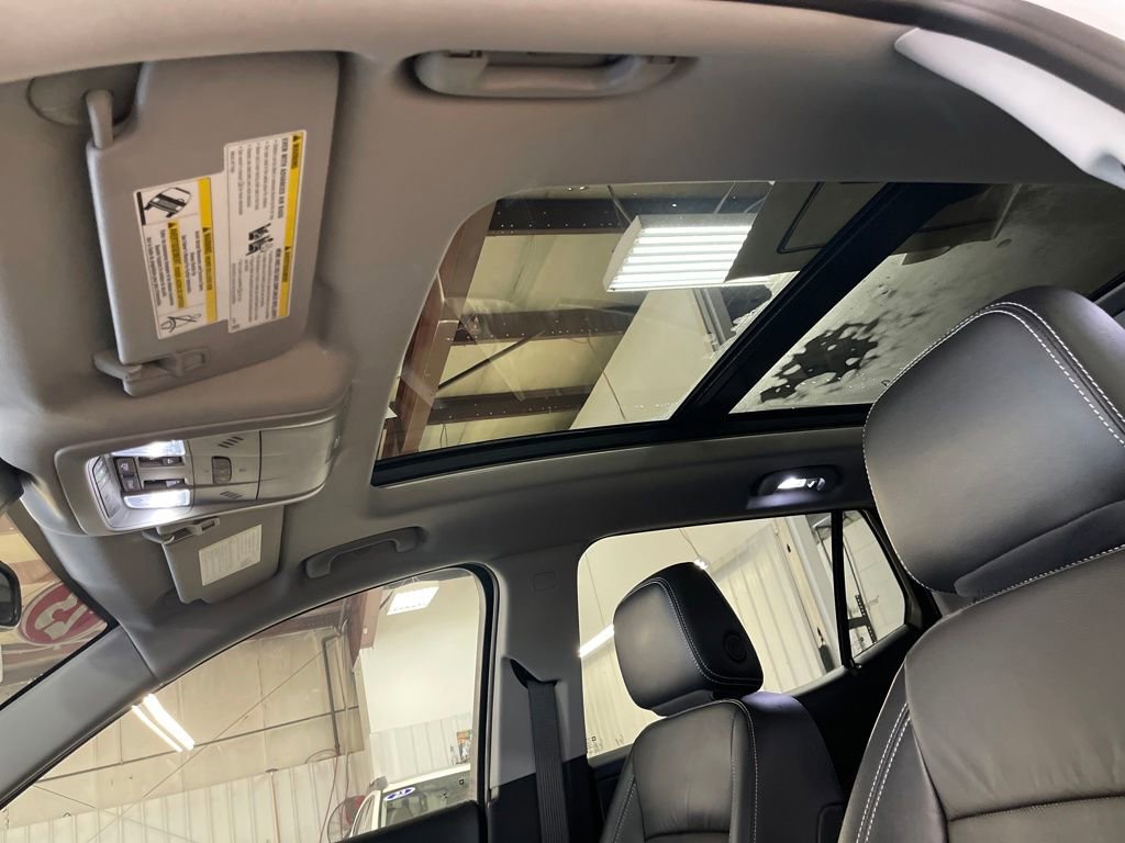 Certified 2023 GMC Terrain SLT w/ Elevation Edition image 21