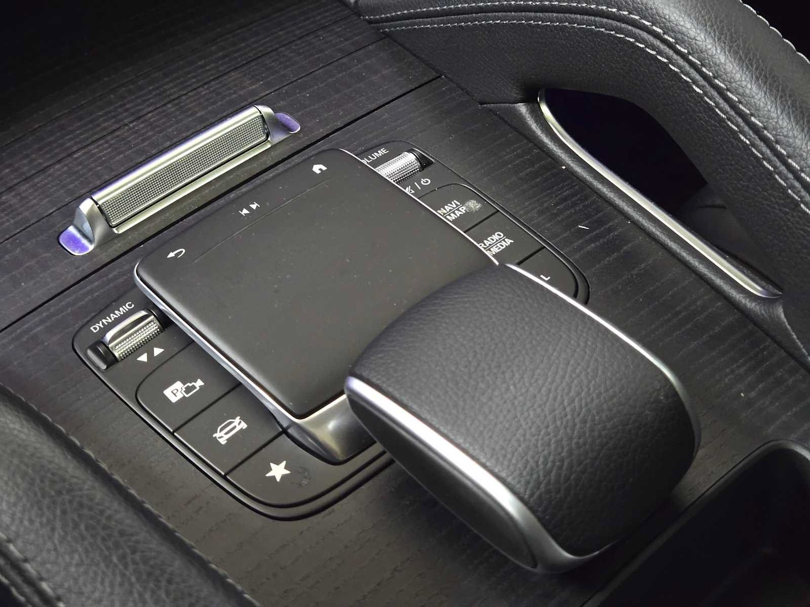 Used 2023 Mercedes-Benz GLE 350 4MATIC image 34