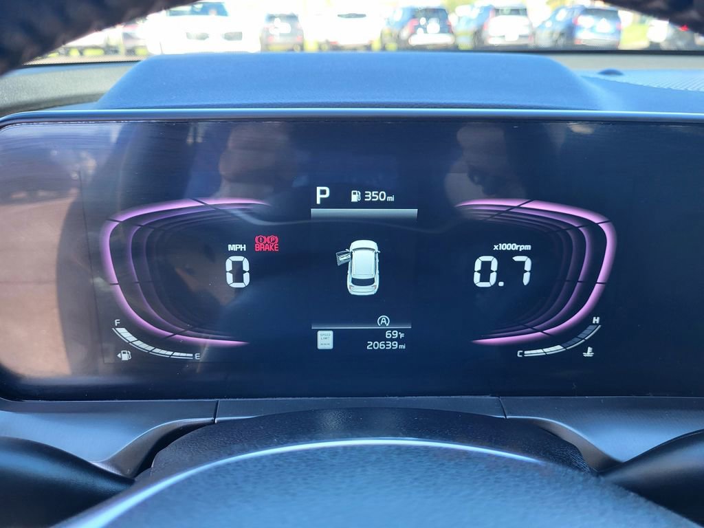 Certified 2025 Kia Telluride S image 19