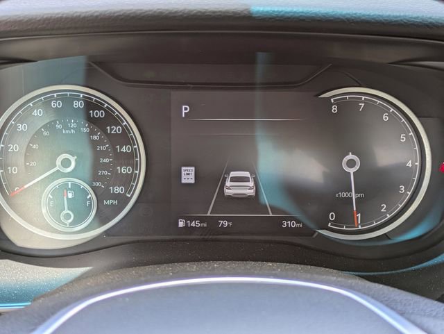 Used 2025 Genesis G70 2.5T AWD/4WD image 26