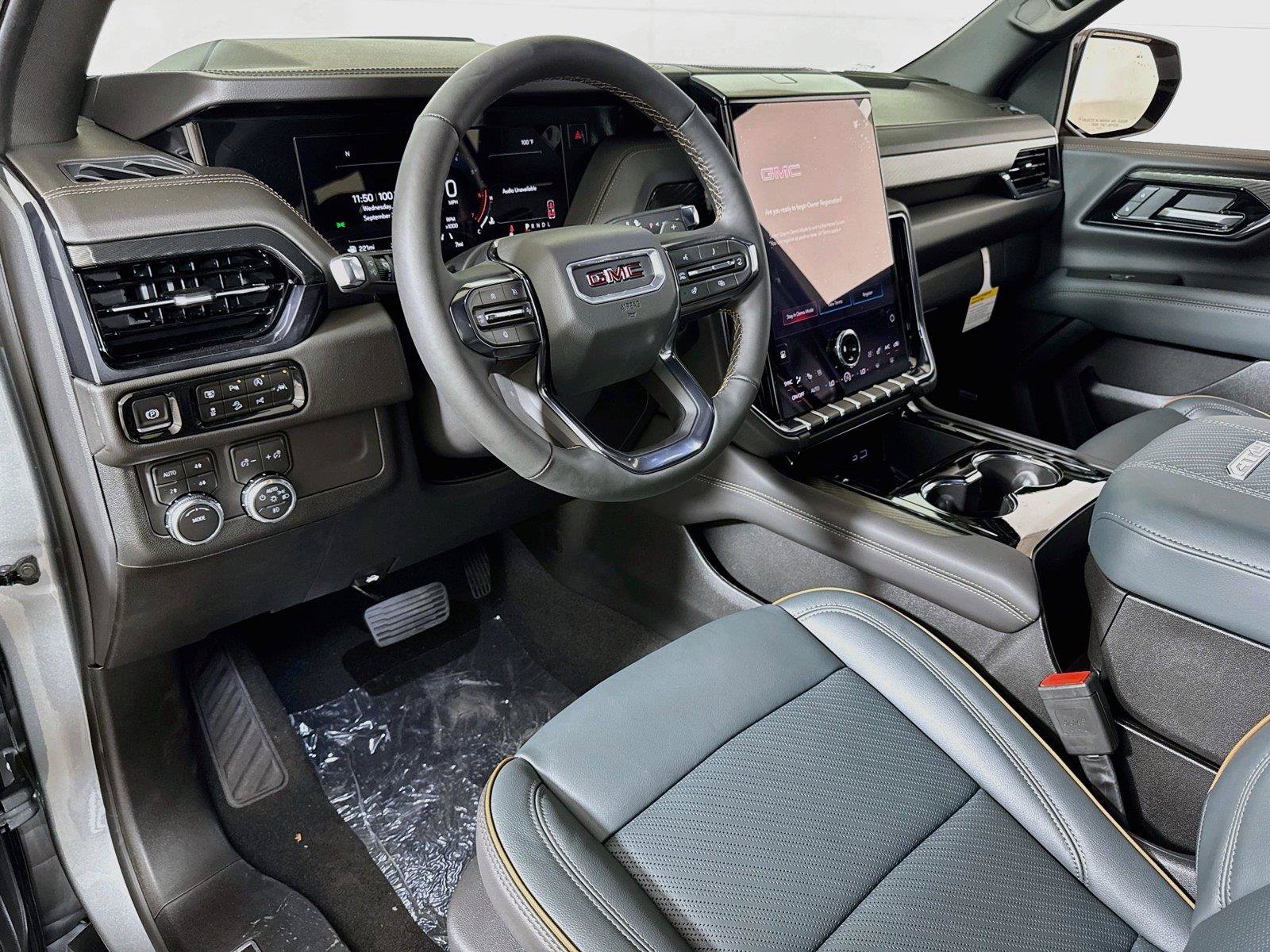 New 2026 GMC Yukon XL AT4 w/ AT4 Premium Package AWD/4WD image 5