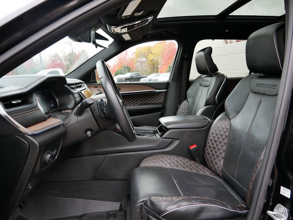 Certified 2022 Jeep Grand Cherokee L Summit w/ Advanced Protech Group IV image 33