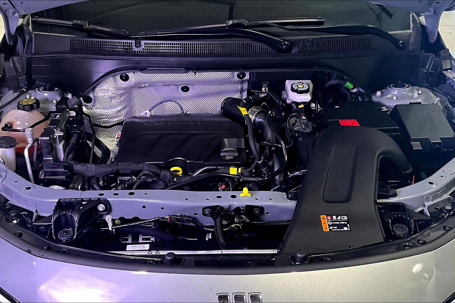 Used 2025 Buick Envista Preferred FWD image 29
