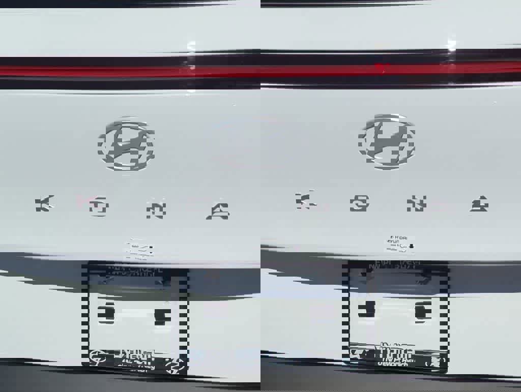 New 2025 Hyundai Kona SE image 12