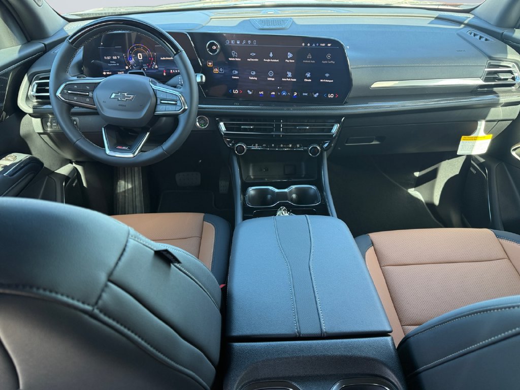 New 2027 Chevrolet Traverse Z71 w/ Enhanced Driving Package AWD/4WD image 10
