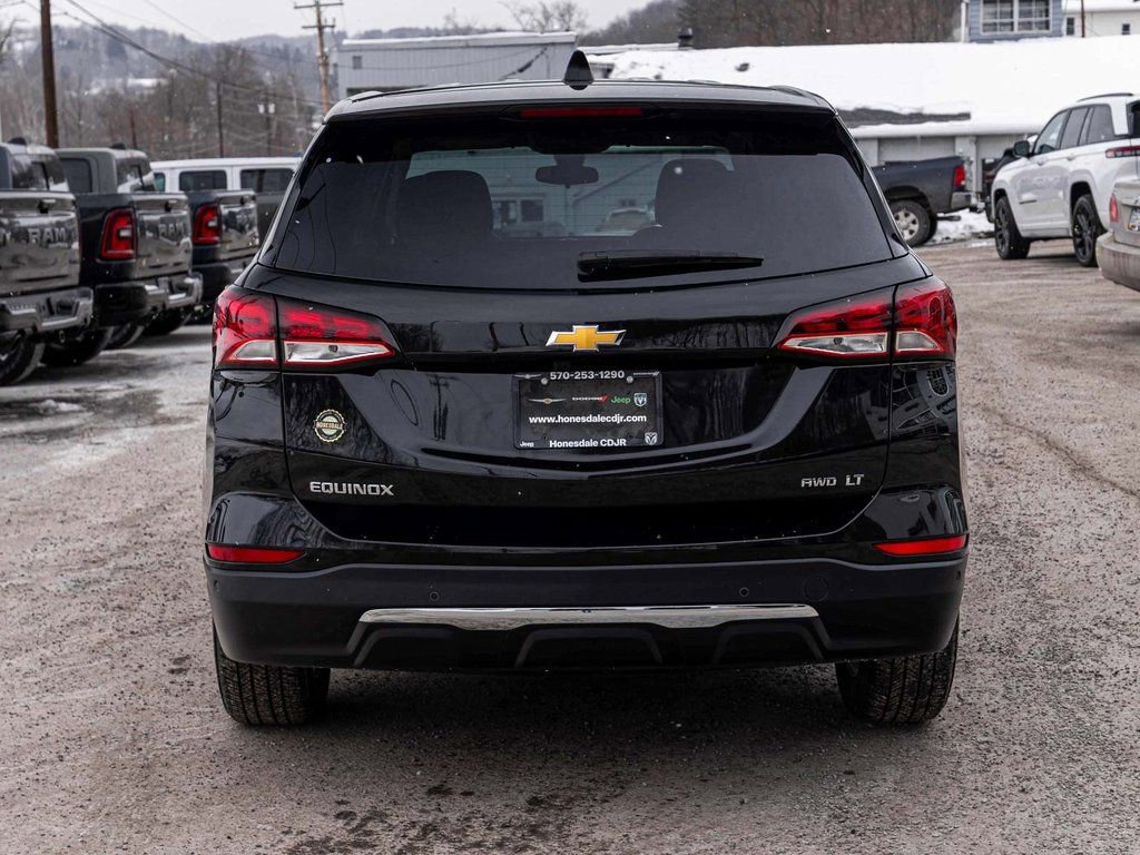Used 2024 Chevrolet Equinox LT w/ LPO, Floor Liner Package image 5