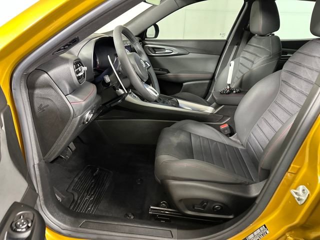 Used 2024 Dodge Hornet R/T w/ R/T Blacktop Package image 11