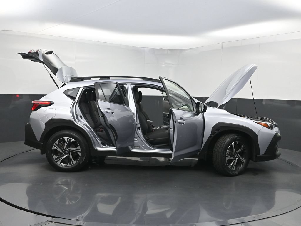 Used 2024 Subaru Crosstrek 2.0i Premium AWD/4WD image 32