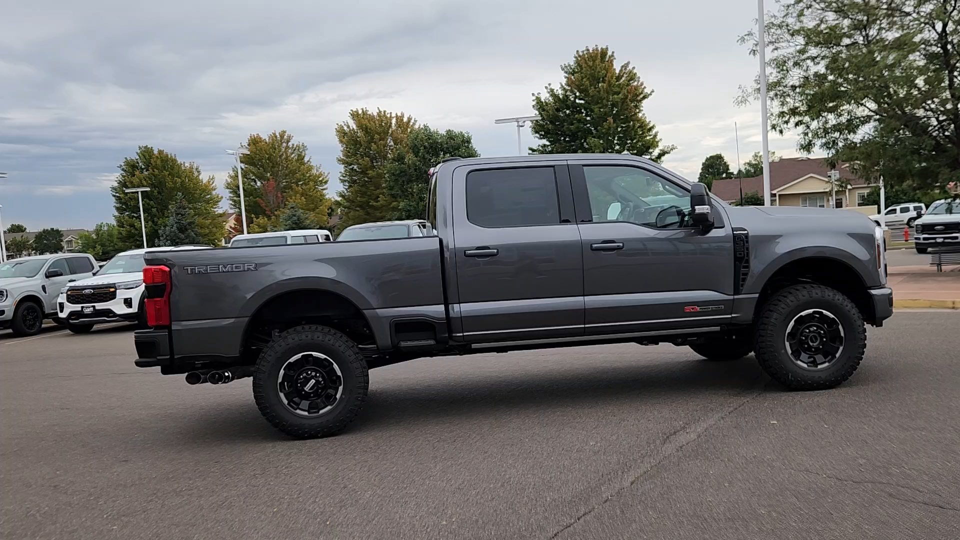 New 2026 Ford F350 Platinum w/ Tremor Off-Road Package AWD/4WD image 12