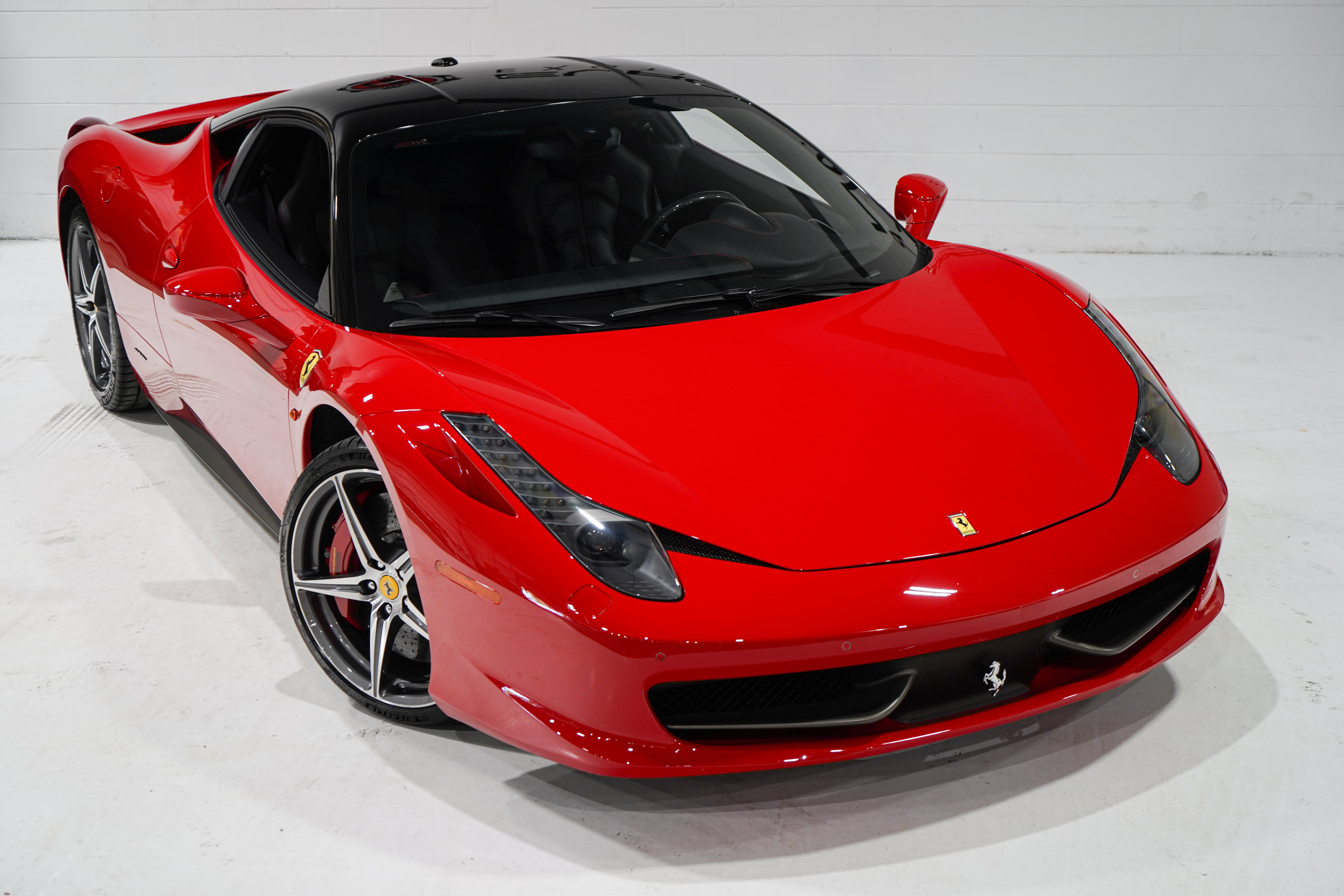 Used 2014 Ferrari 458 Italia Coupe RWD image 27