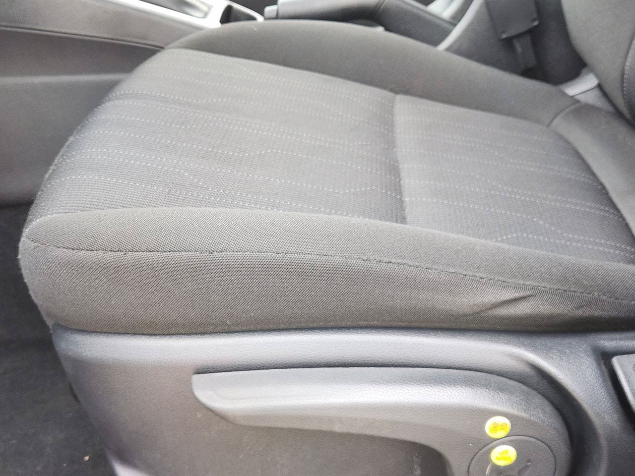 Used 2025 Hyundai Venue SE FWD image 22