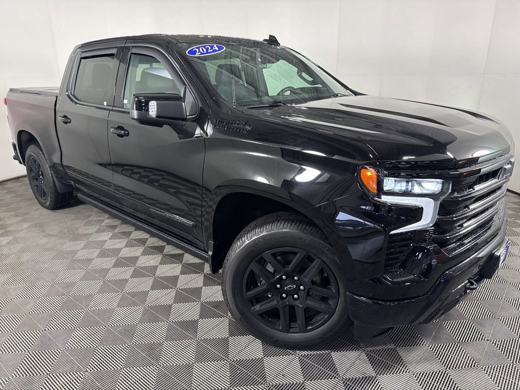 Used 2024 Chevrolet Silverado 1500 High Country w/ Midnight Edition image 2