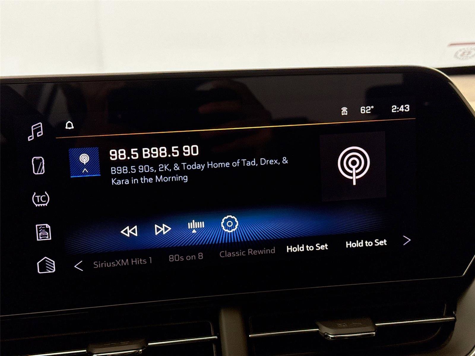 Used 2024 Chevrolet Trax LT w/ Driver Confidence Package FWD image 22