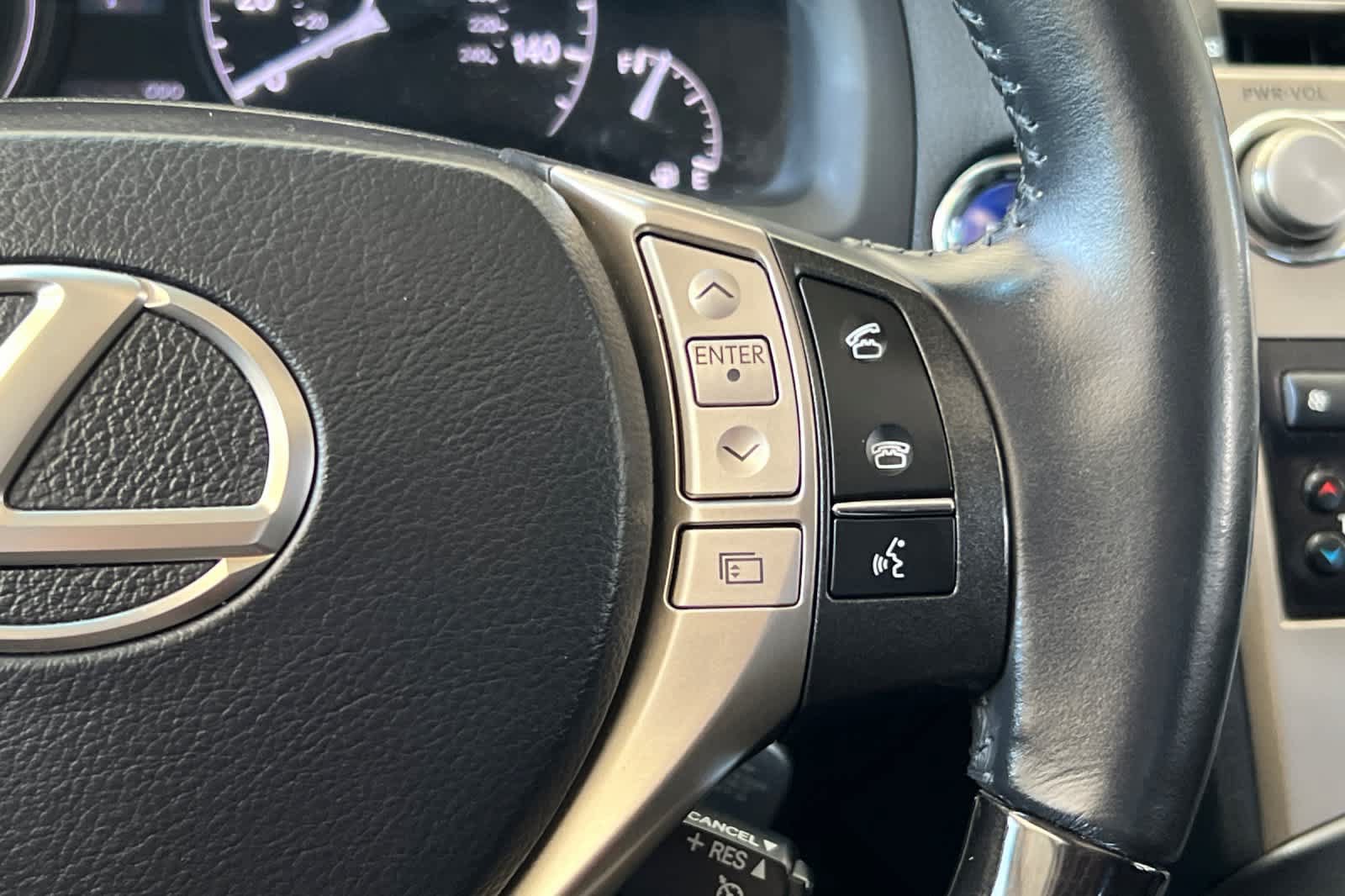 Used 2013 Lexus RX 450h AWD w/ Navigation Pkg image 28