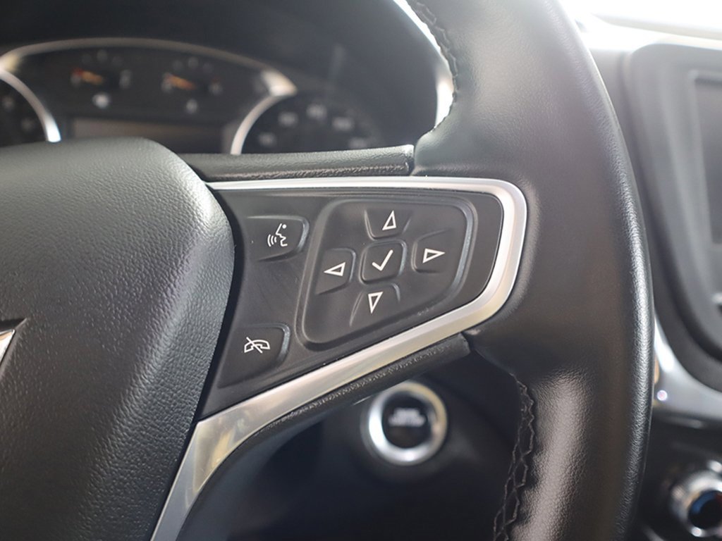 Used 2023 Chevrolet Equinox LT image 42