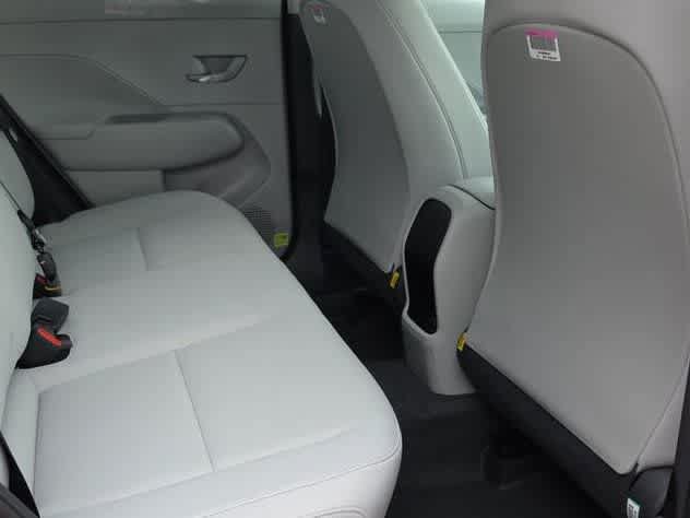 New 2027 Hyundai Kona SE FWD image 21