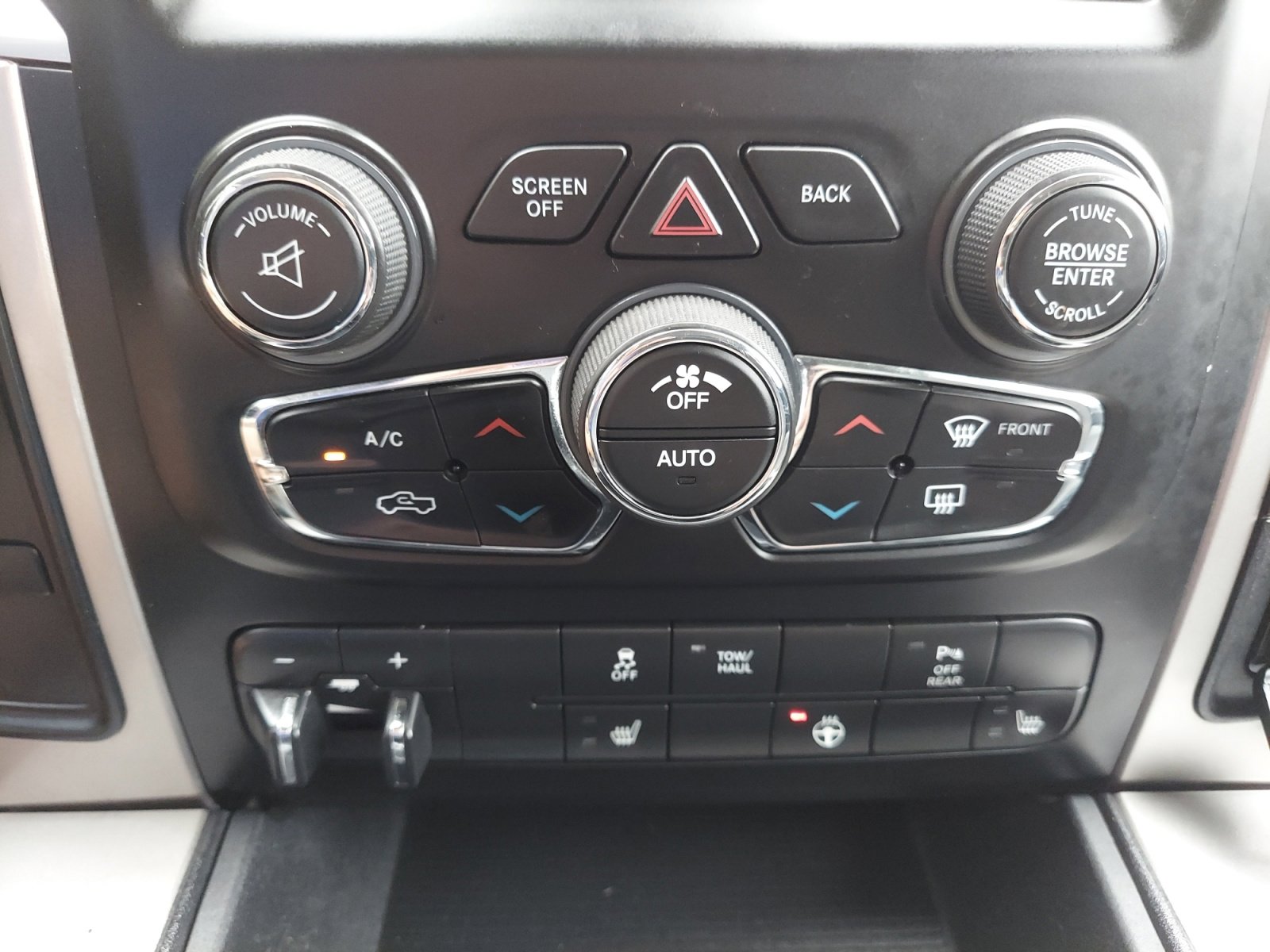 Used 2017 RAM 2500 Big Horn AWD/4WD image 33