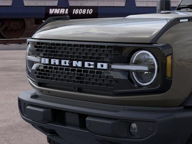 New 2026 Ford Bronco Outer Banks AWD/4WD image 19