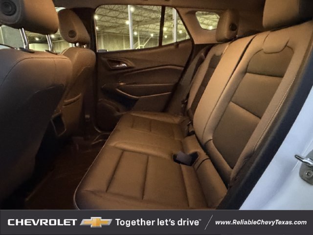 Used 2024 Chevrolet Trax ACTIV w/ Driver Confidence Package FWD image 31