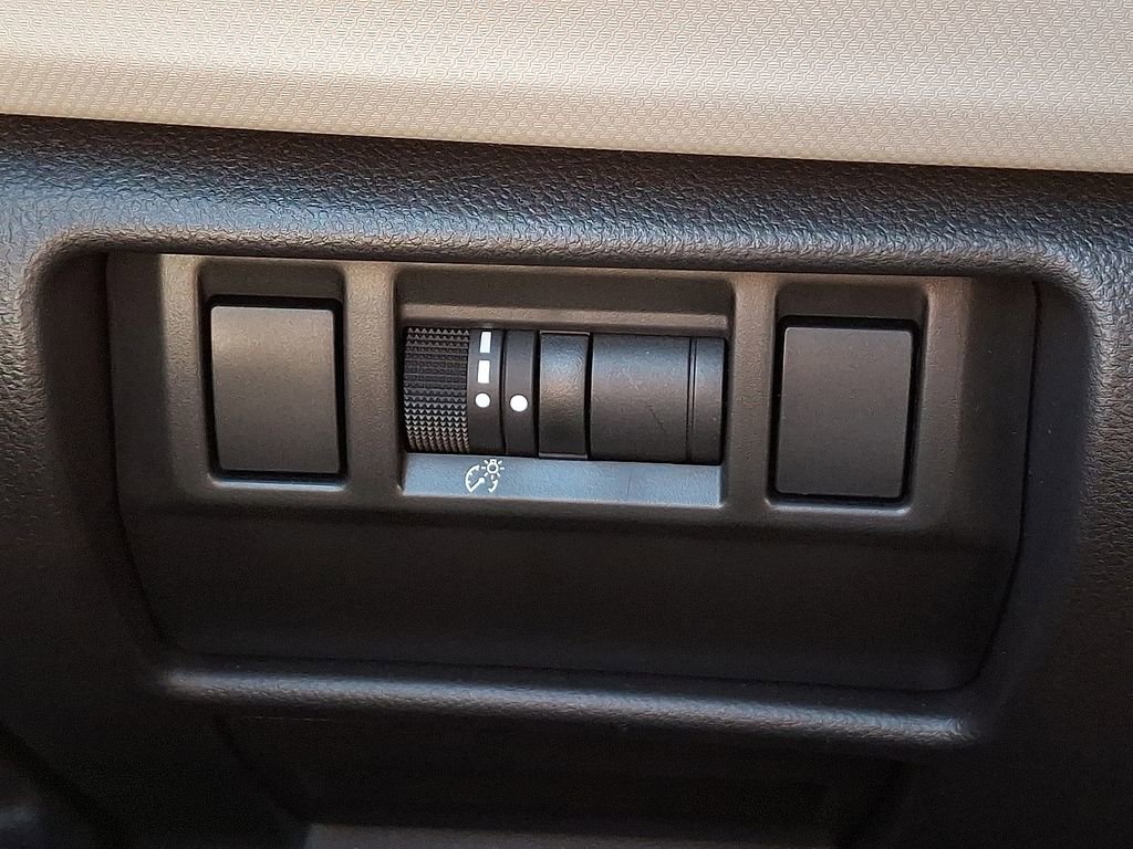 Used 2025 Subaru Forester Premium image 23