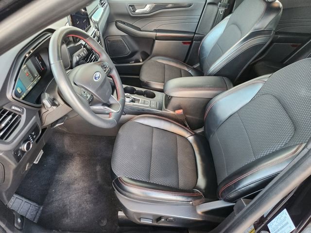Used 2023 Ford Escape ST-Line AWD/4WD image 10