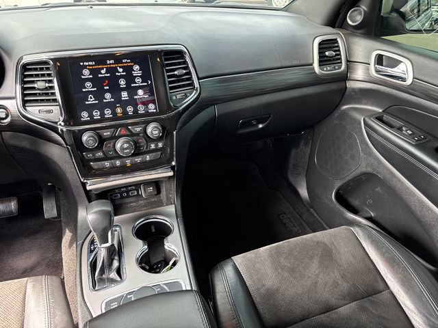 Used 2022 Jeep Grand Cherokee Laredo X AWD/4WD image 14