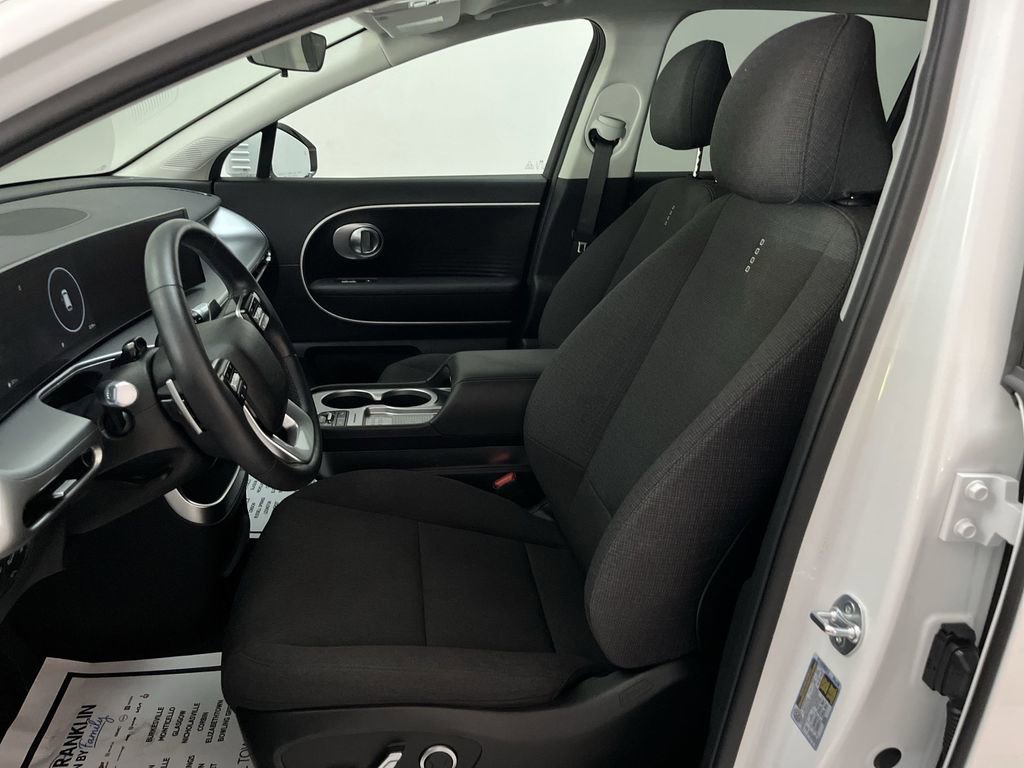 Used 2026 Hyundai Ioniq 9 SE AWD/4WD image 15