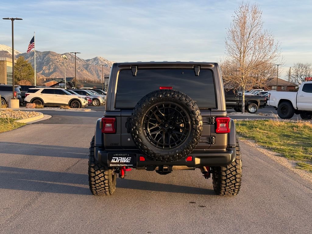 Used 2018 Jeep Wrangler Unlimited Rubicon w/ Dual Top Group image 11