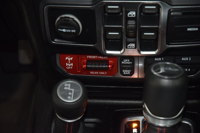 Used 2020 Jeep Gladiator Rubicon image 25