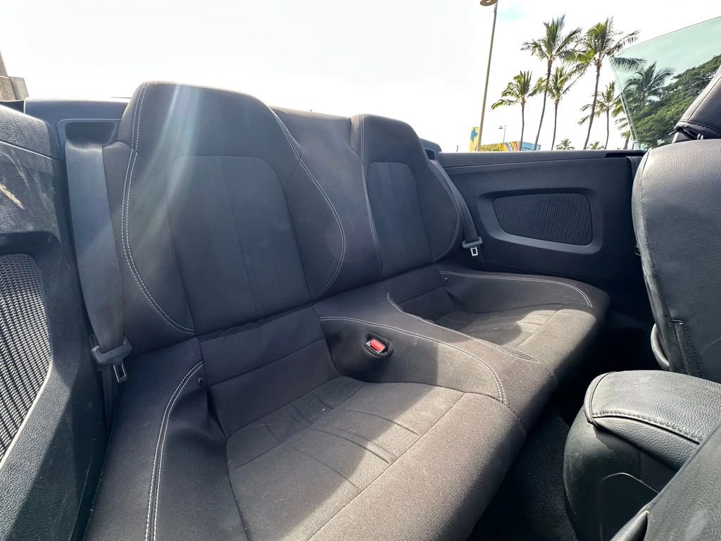 Used 2022 Ford Mustang Convertible w/ Black Accent Package image 19