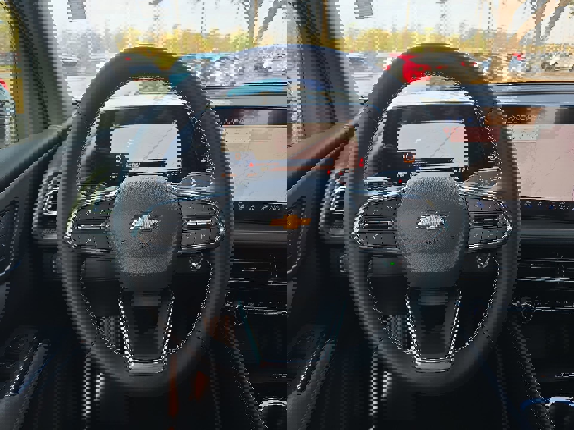 New 2026 Chevrolet Traverse LT w/ Sun and Wheel Package image 12