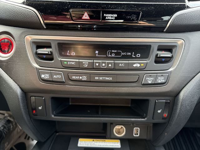 Used 2023 Honda Passport TrailSport image 15