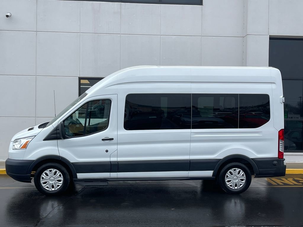 Used 2018 Ford Transit 350 XLT image 5
