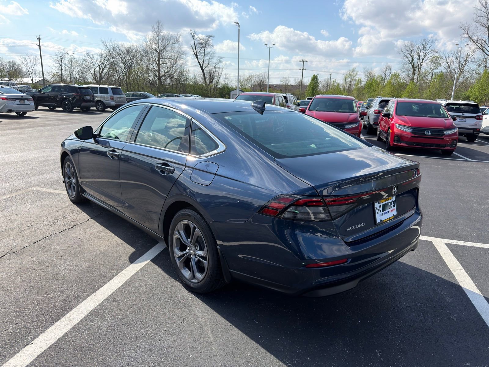 Used 2023 Honda Accord EX image 6