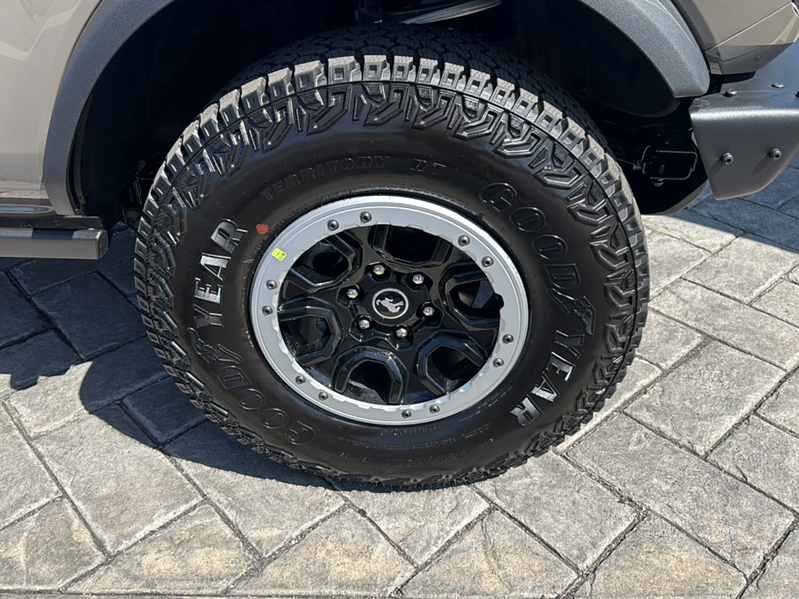 New 2026 Ford Bronco Badlands w/ Sasquatch Package AWD/4WD image 5