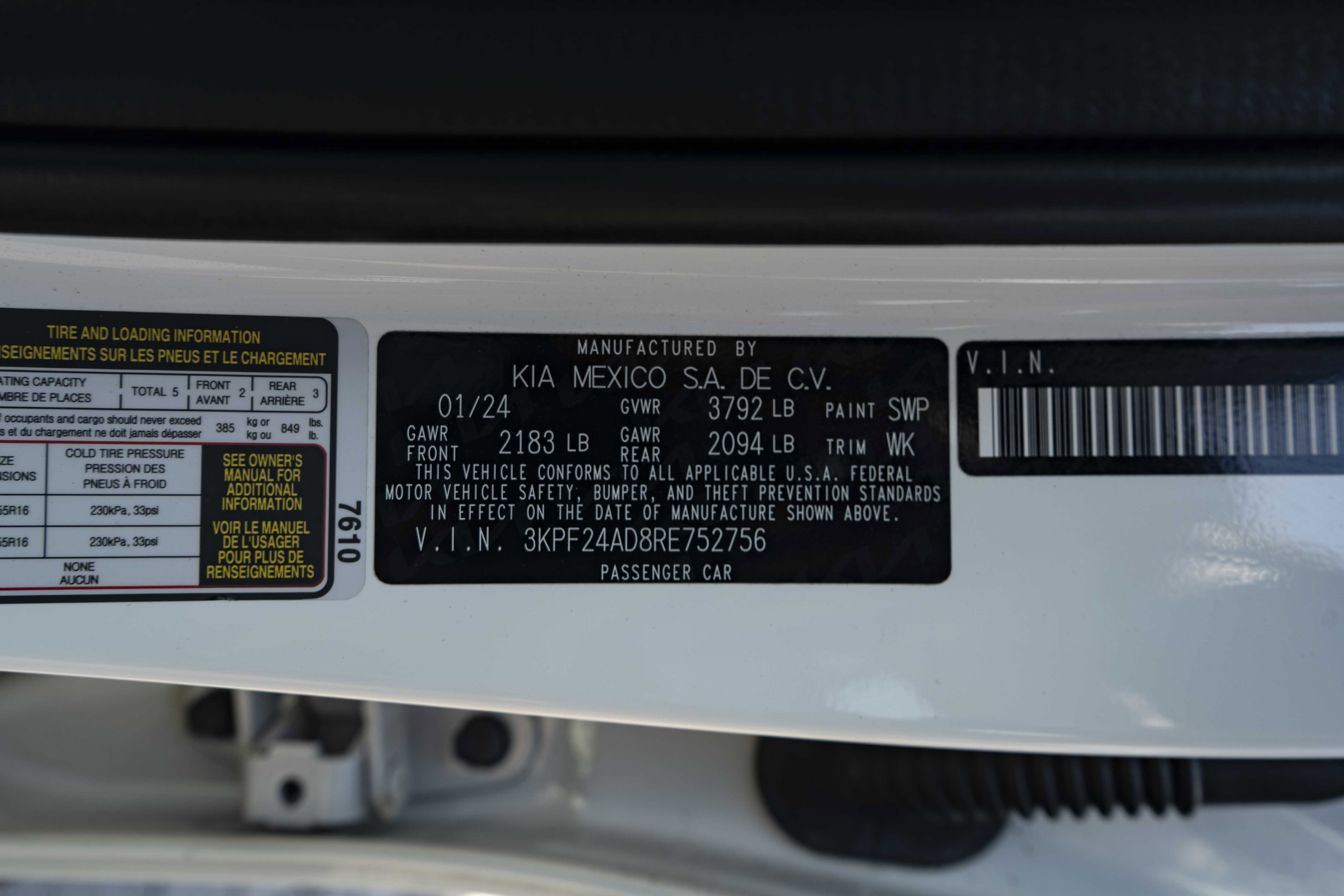 Used 2024 Kia Forte LXS FWD image 41